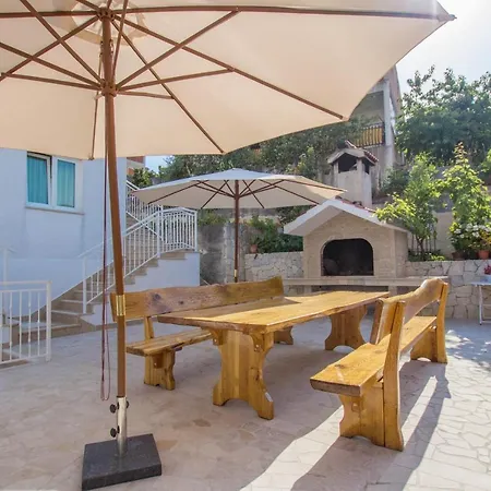 Mastrinka 11283a Apartment Trogir