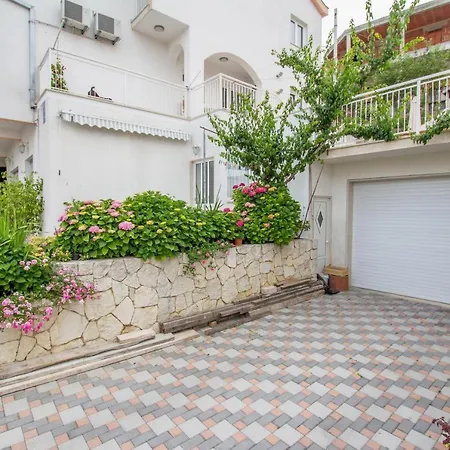 Apartment Mastrinka 11283a
